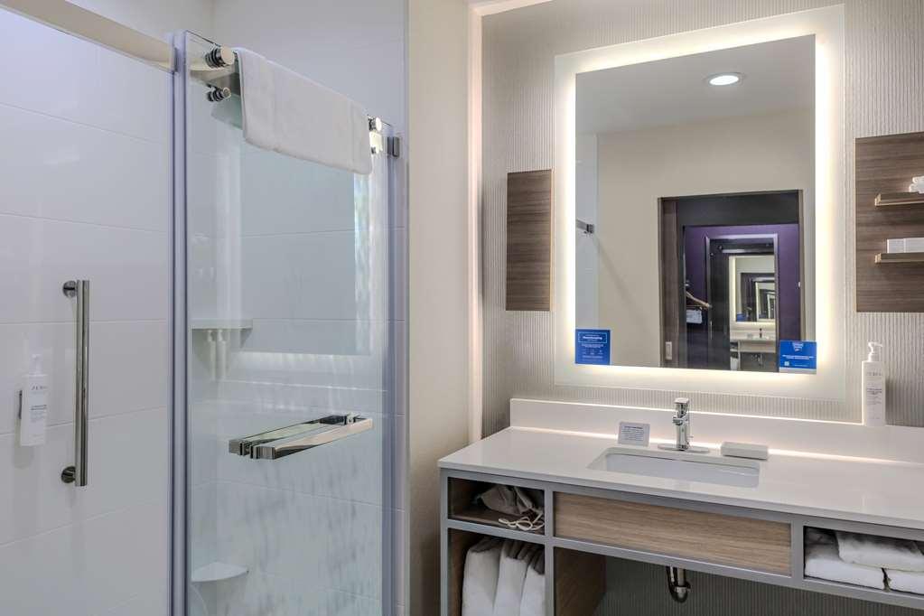 Hilton Garden Inn Detroit Utica, Mi Clinton Township Quarto foto